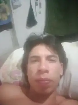 Snapshot of snake_on chatting on January 2025 06:35:01 AM snake on online show from January 2025 06:35:01 AM