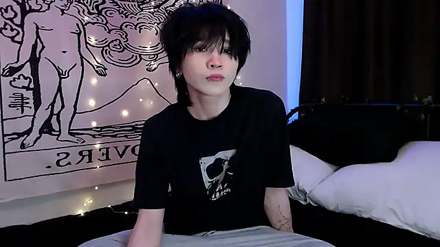 Snapshot of rennnuts chatting on March 2025 11:28:01 AM rennnuts online show from March 2025 11:28:01 AM