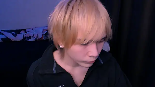 Snapshot of rennnuts chatting on February 2026 04:36:01 PM rennnuts online show from February 2026 04:36:01 PM