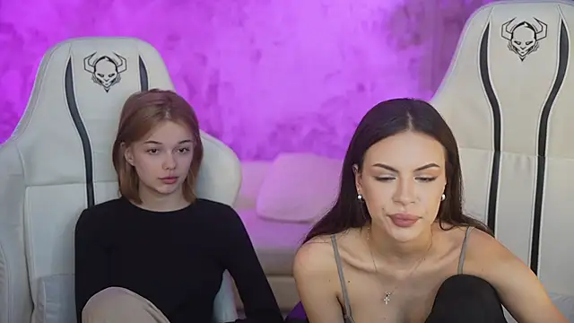 Milana angell online show from February 2025 03:59:01 PM