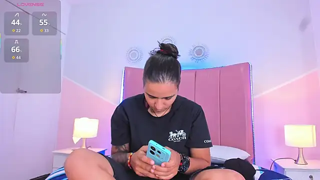 Liiam smith  online show from September 2025 09:59:02 PM