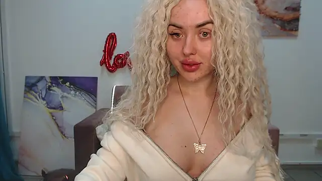 MissisCaty online show from February 2025 03:41:02 AM