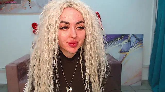 MissisCaty online show from February 2025 07:45:02 PM