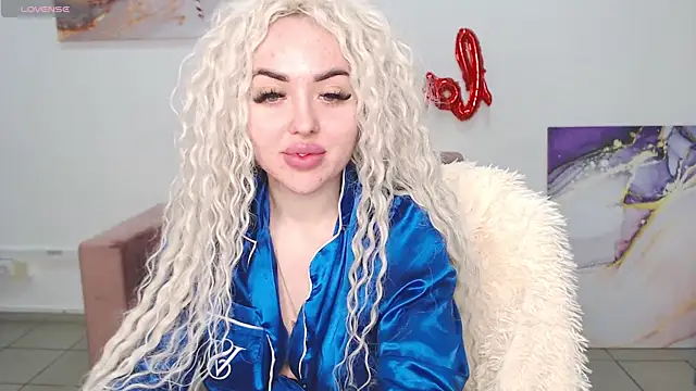 MissisCaty online show from February 2025 07:50:02 PM