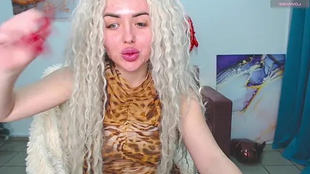 MissisCaty online show from February 2025 01:43:01 AM