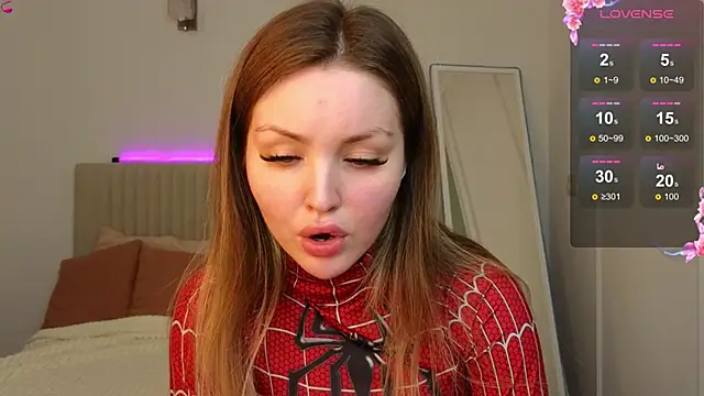 Lora Rosee online show from September 2025 11:55:02 AM