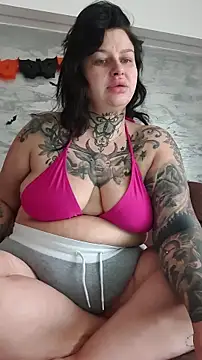 CannabisQueenn online show from October 2025 07:43:02 AM