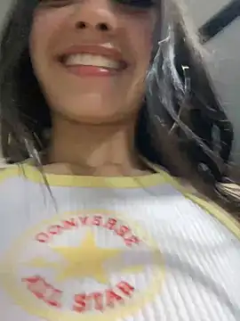 Snapshot of TayylorSexx chatting on February 2025 04:57:01 AM TayylorSexx online show from February 2025 04:57:01 AM