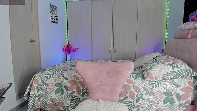 NamiDoll online show from April 2026 06:19:01 AM