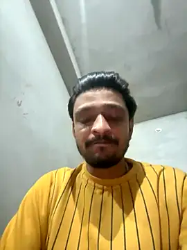 Chintu2408 online show from November 2025 04:32:02 PM