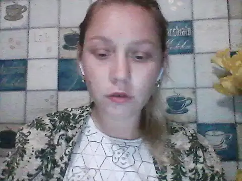 Snapshot of Anna_wey chatting on May 2026 06:58:01 PM Anna wey online show from May 2026 06:58:01 PM