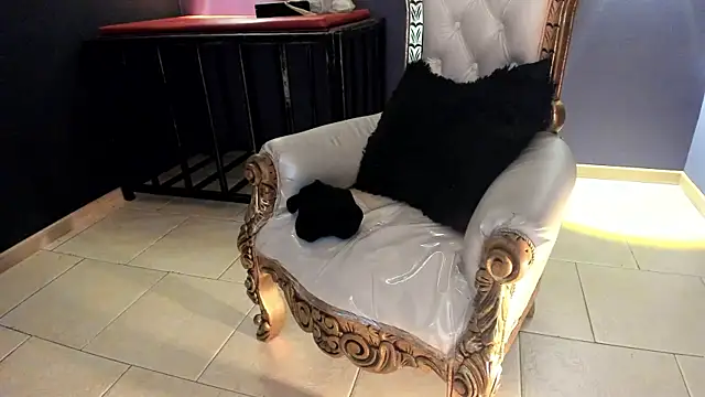 Snapshot of jessi_lemuss chatting on December 2025 08:37:02 PM jessi lemuss online show from December 2025 08:37:02 PM