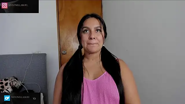 antonella rod online show from September 2025 07:25:02 PM