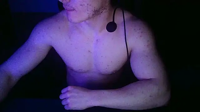 kissspls online show from March 2025 05:44:02 AM