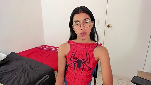 Snapshot of Mazikeen__18 chatting on February 2026 01:44:02 PM Mazikeen 18 online show from February 2026 01:44:02 PM