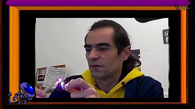 Snapshot of ReyDeBotones chatting on March 2025 07:50:02 PM ReyDeBotones online show from March 2025 07:50:02 PM