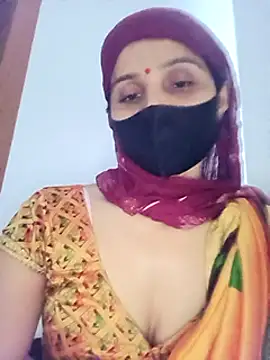 Snapshot of Sumann99 chatting on February 2025 03:43:02 PM Sumann99 online show from February 2025 03:43:02 PM