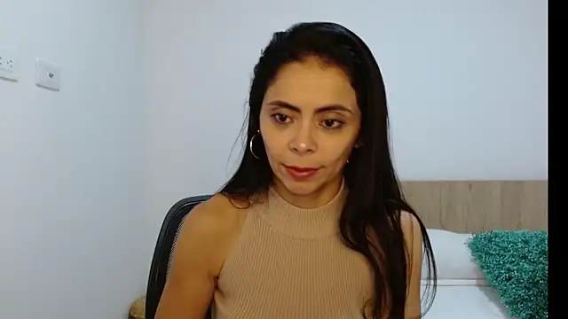 Snapshot of hema_gold chatting on February 2025 07:01:02 AM hema gold online show from February 2025 07:01:02 AM