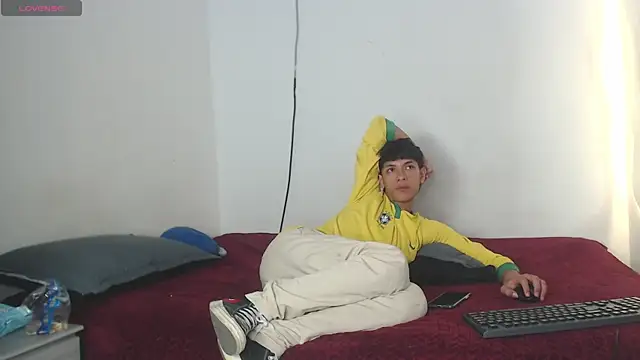 Snapshot of the_murderer chatting on March 2025 05:20:02 AM the murderer online show from March 2025 05:20:02 AM