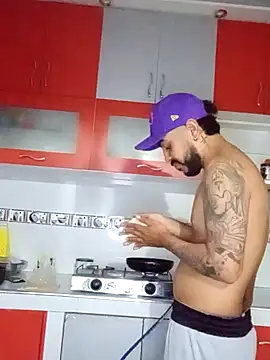 Elgroney23 online show from March 2026 07:14:01 AM