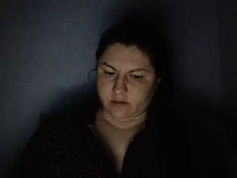 KiraSwee online show from October 2025 06:27:02 PM