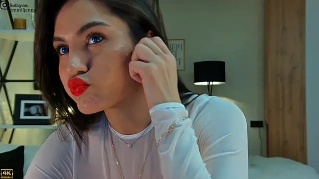 Snapshot of emiljanna chatting on February 2025 04:40:02 AM emiljanna online show from February 2025 04:40:02 AM