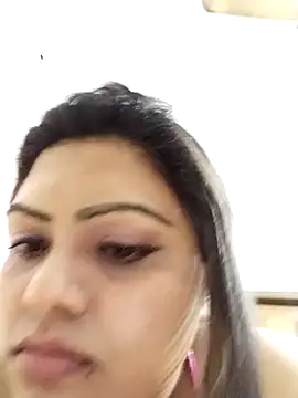 blue-berry07 online show from November 2025 11:32:01 PM