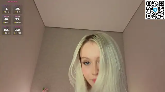 Anadeyaaa online show from March 2026 11:06:01 PM