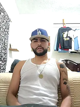 Snapshot of dickman10 chatting on February 2025 04:34:01 AM dickman10 online show from February 2025 04:34:01 AM