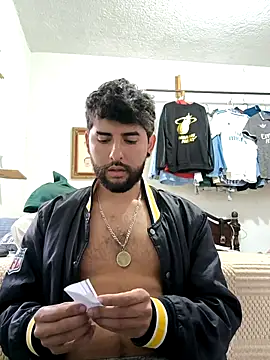 Snapshot of dickman10 chatting on February 2025 10:09:02 PM dickman10 online show from February 2025 10:09:02 PM