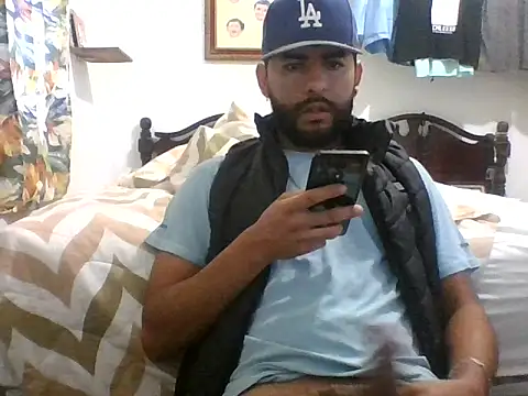 Snapshot of dickman10 chatting on September 2025 01:12:02 PM dickman10 online show from September 2025 01:12:02 PM