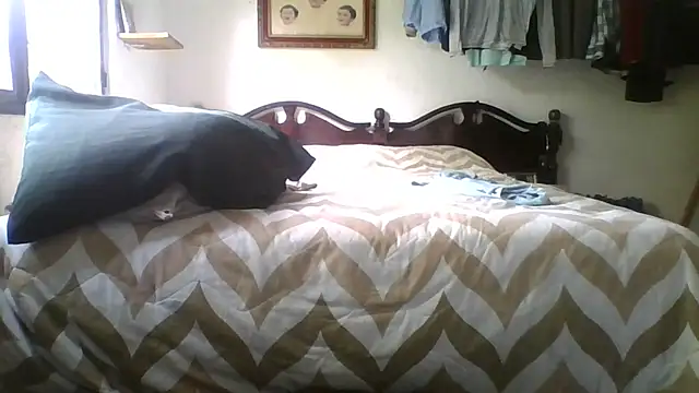 Snapshot of dickman10 chatting on September 2025 10:00:02 PM dickman10 online show from September 2025 10:00:02 PM