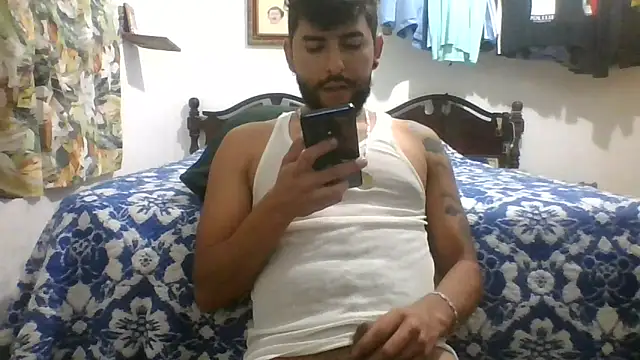 Snapshot of dickman10 chatting on October 2025 04:24:01 AM dickman10 online show from October 2025 04:24:01 AM