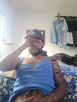 Snapshot of dickman10 chatting on October 2025 10:32:02 PM dickman10 online show from October 2025 10:32:02 PM