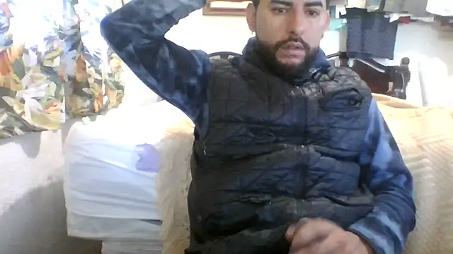 Snapshot of dickman10 chatting on December 2025 02:57:02 PM dickman10 online show from December 2025 02:57:02 PM