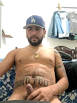 Snapshot of dickman10 chatting on February 2026 03:33:01 AM dickman10 online show from February 2026 03:33:01 AM