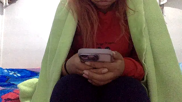 sharonlopez9611 online show from December 2025 03:01:02 AM