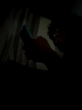 Mineirinho043 online show from December 2025 11:43:01 PM