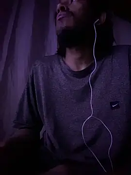 Mineirinho043 online show from March 2026 06:52:01 AM