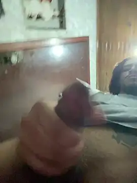 Mineirinho043 online show from March 2026 11:57:01 AM