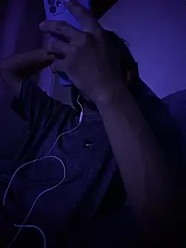 Mineirinho043 online show from March 2026 05:35:01 AM