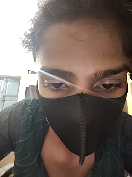 Snapshot of fuungirl38 chatting on February 2025 01:35:02 PM fuungirl38 online show from February 2025 01:35:02 PM