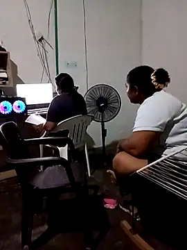 Alfredoloza online show from February 2026 12:51:02 AM