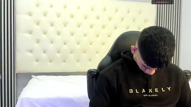 ANDRES STUD online show from March 2026 03:32:01 AM