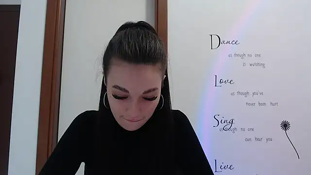 Eva Eldis online show from March 2025 12:57:01 PM