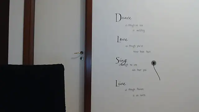 Snapshot of Eva_Eldis chatting on September 2025 12:38:02 PM Eva Eldis online show from September 2025 12:38:02 PM