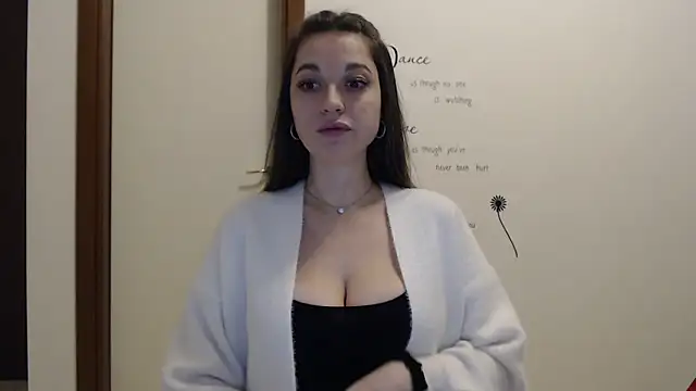 Eva Eldis online show from November 2025 03:25:02 PM