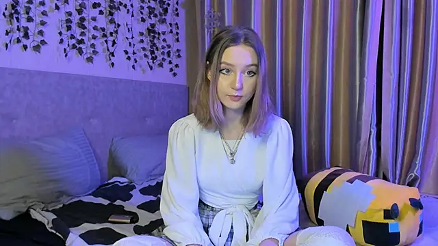 Snapshot of margorazentals chatting on February 2025 06:54:02 PM margorazentals online show from February 2025 06:54:02 PM