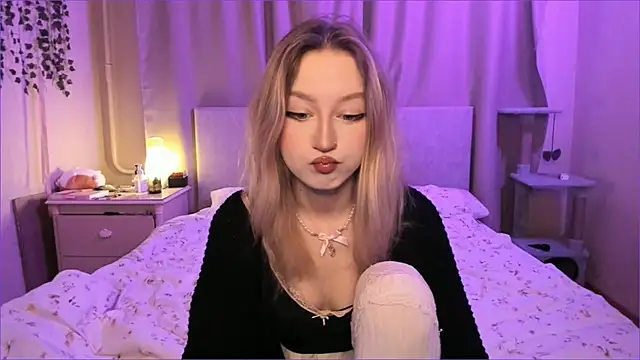 Snapshot of margorazentals chatting on September 2025 09:18:01 PM margorazentals online show from September 2025 09:18:01 PM