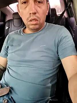 reyarturs13 online show from February 2025 04:03:01 PM